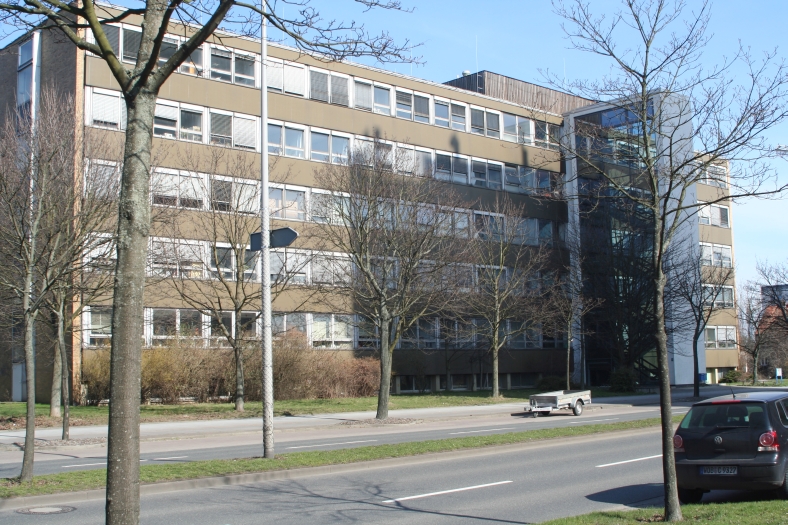 tu-pci-institut_westseite