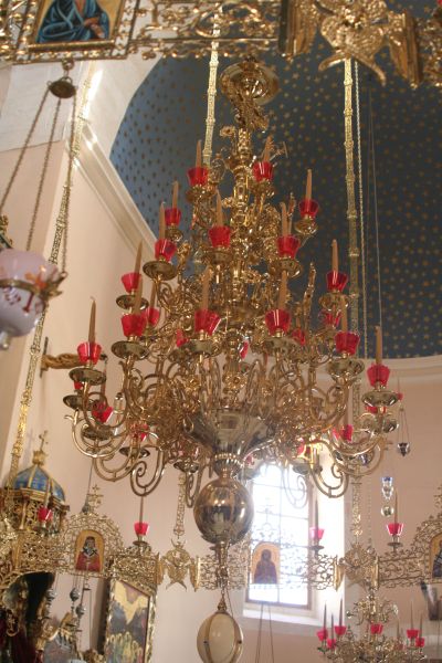 kreta_akrotiri_moni_agia_triada_02_hauptkirche_innen_03.jpg, 79kB