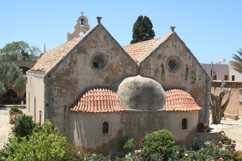 moni_arkadiou_klosterkirche_04_rueckseite.jpg, 108kB