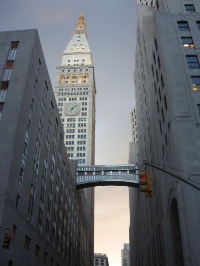 new-york_metropolitan-life-tower_02.jpg, 30kB