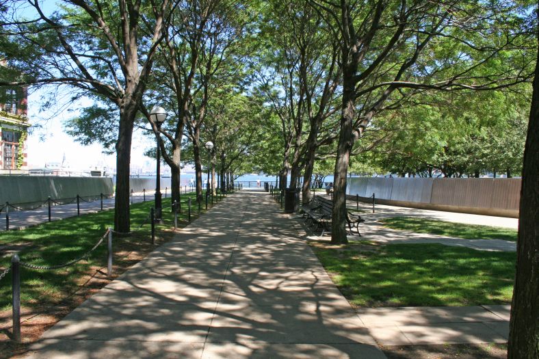 ellis_island_05_hafen_02.jpg, 152kB