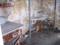 ellis_island_23_alte_waschraeume_klein.jpg, 11kB
