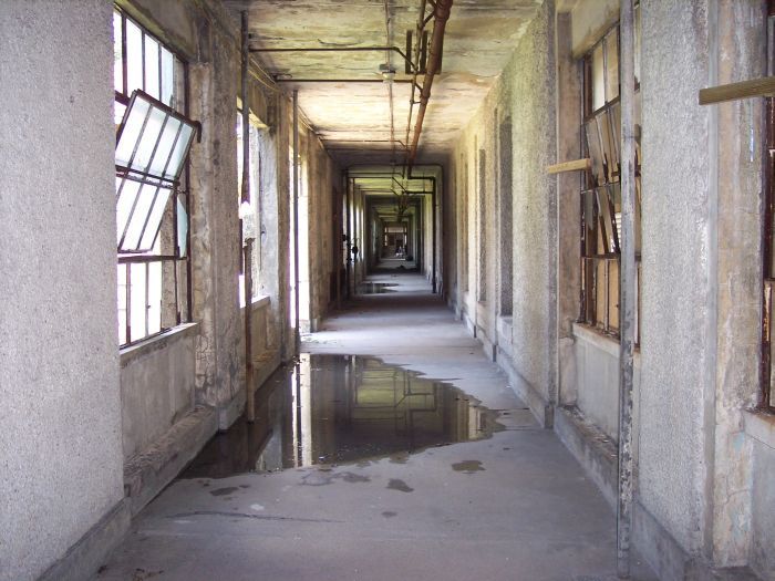 ellis_island_25_alte_wohnraeume.jpg, 79kB