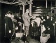 ellis_island_bilder_06_imigranten_klein.jpg, 3,9kB