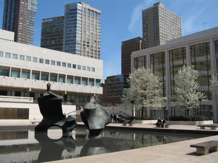 new-york_gebaeude_03_lincoln-center_02.jpg, 72kB