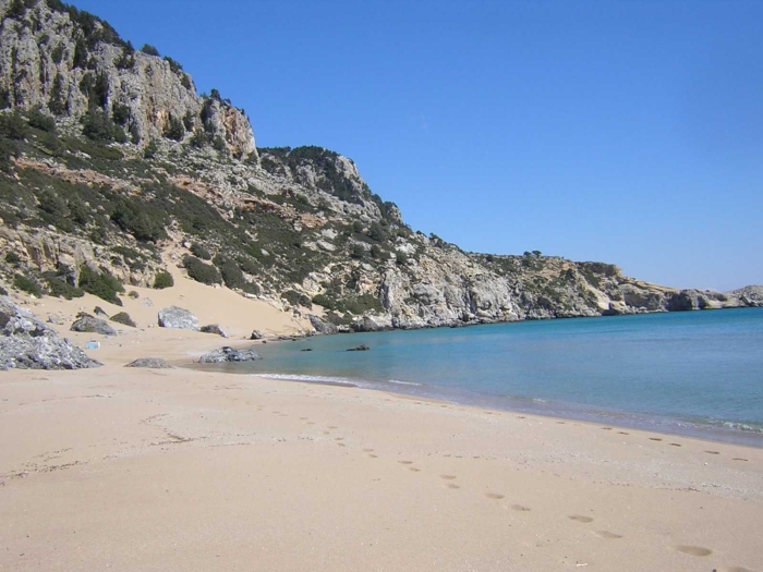 monolithos_17_kap fourni_02.jpg, 231kB