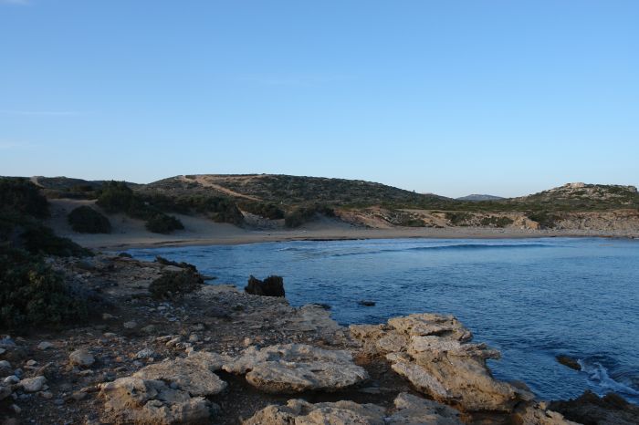 sued-ost_kueste_bucht_abends.jpg, 60kB