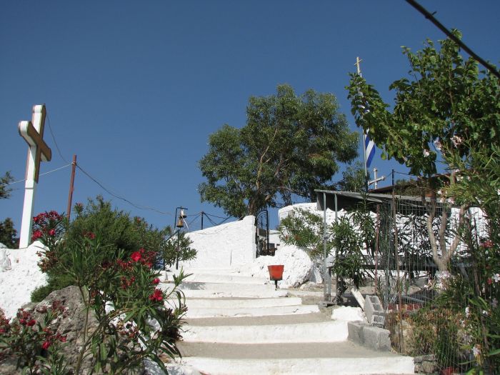 moni_panaghias_tsambikos_01_eingang.jpg, 93kB